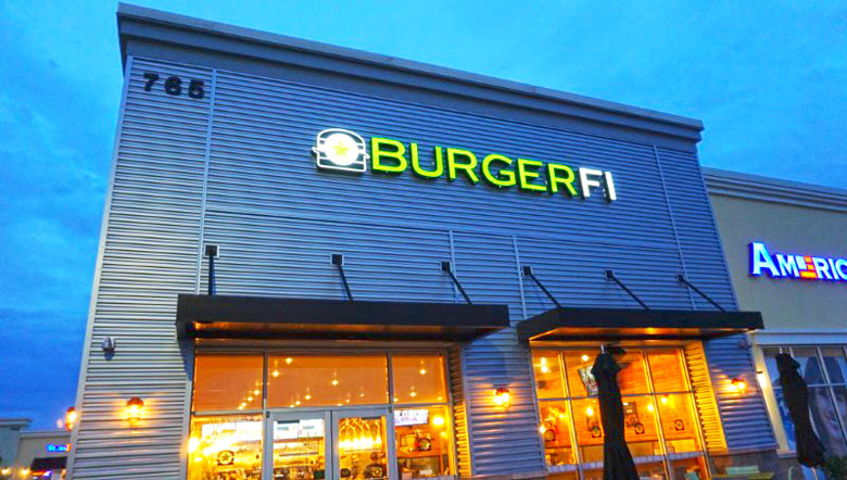 [pic=https://www.falandodeviagem.com.br/imagens20/BurgerFiOrlando1.jpg]