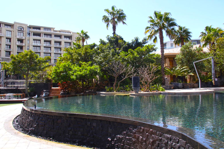 [pic=https://www.falandodeviagem.com.br/imagens20/OOCapeTown16.jpg]
