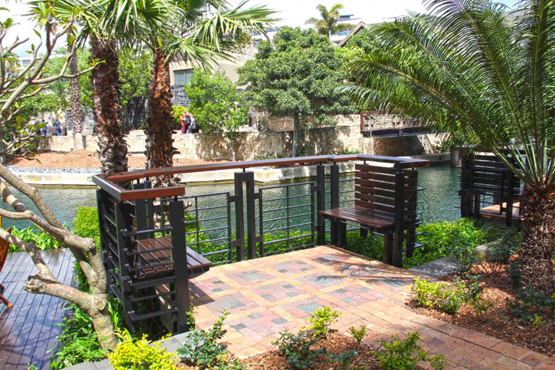 [pic=https://www.falandodeviagem.com.br/imagens20/OOCapeTown3.jpg]