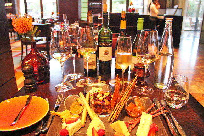 [pic=https://www.falandodeviagem.com.br/imagens20/OOCapeTown37.jpg]